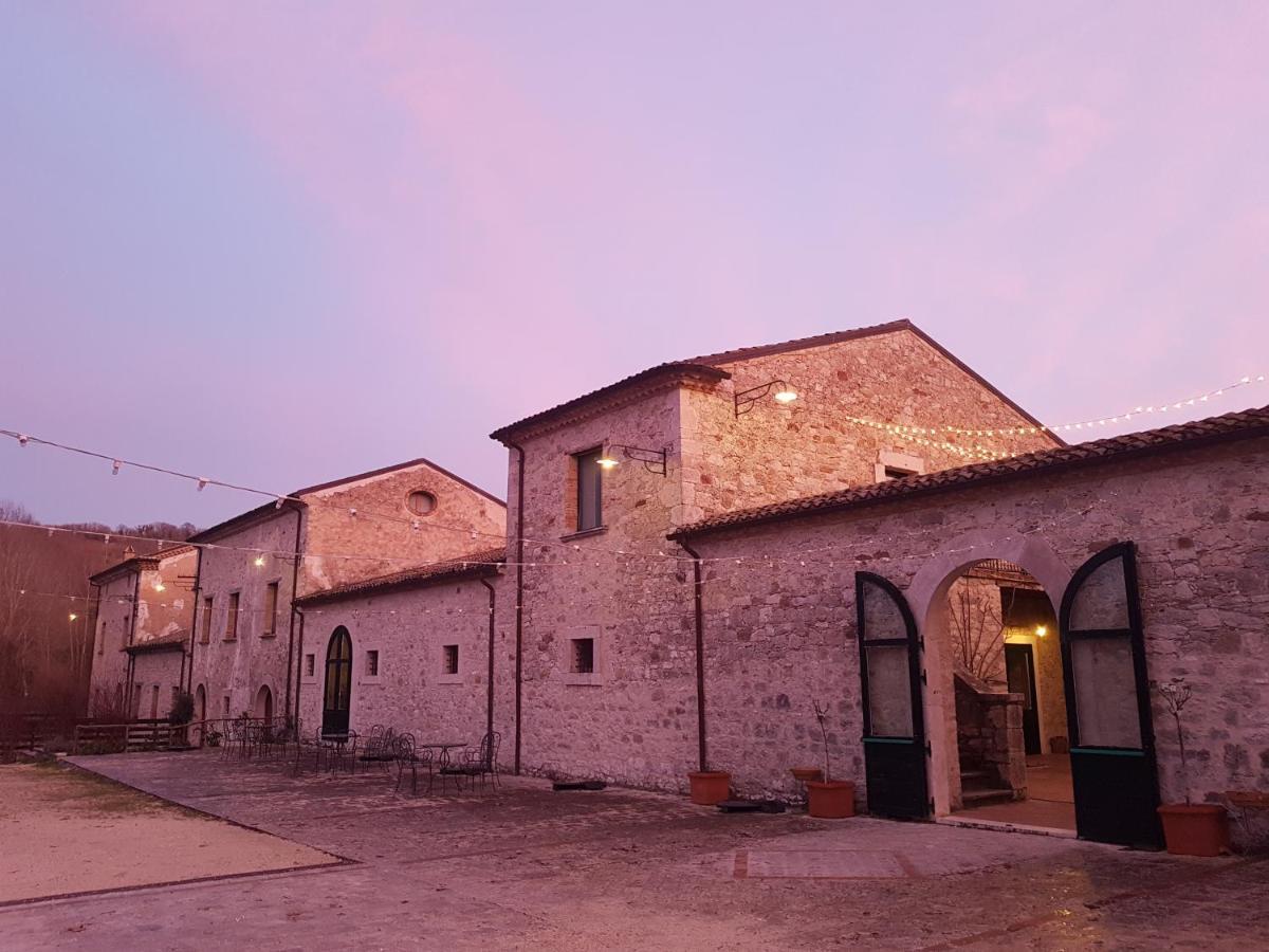 Albergo Diffuso La Piana Dei Mulini Colle d'Anchise Exterior photo