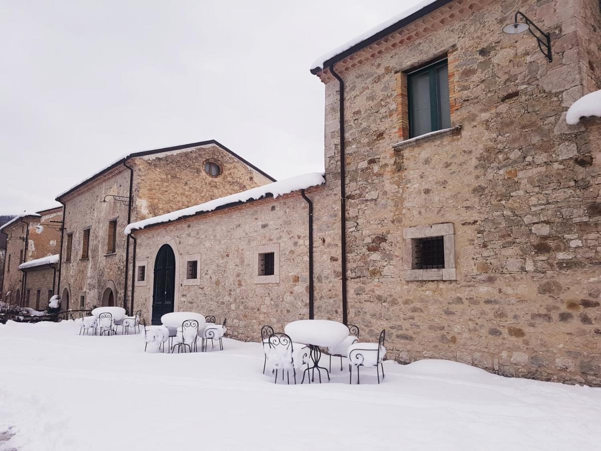 Albergo Diffuso La Piana Dei Mulini Colle d'Anchise Exterior photo