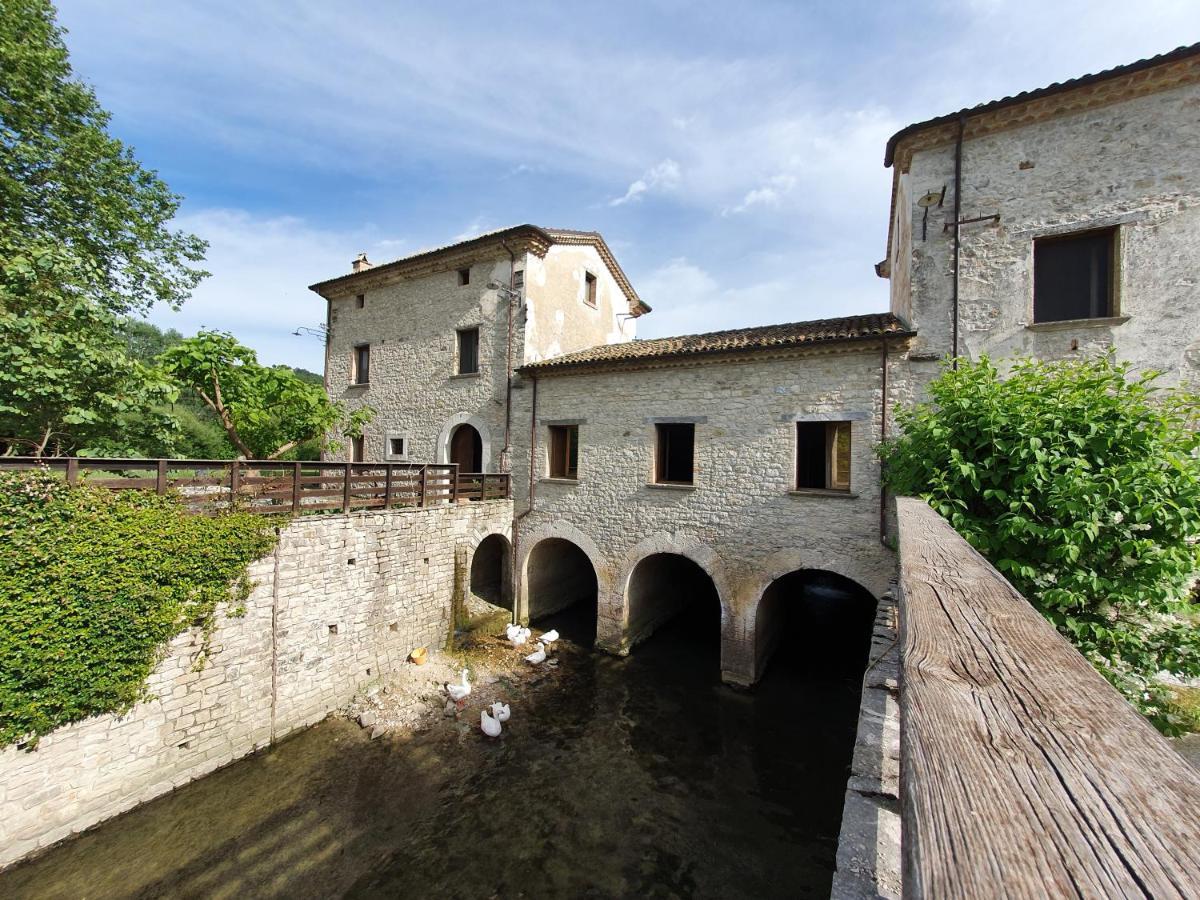 Albergo Diffuso La Piana Dei Mulini Colle d'Anchise Exterior photo