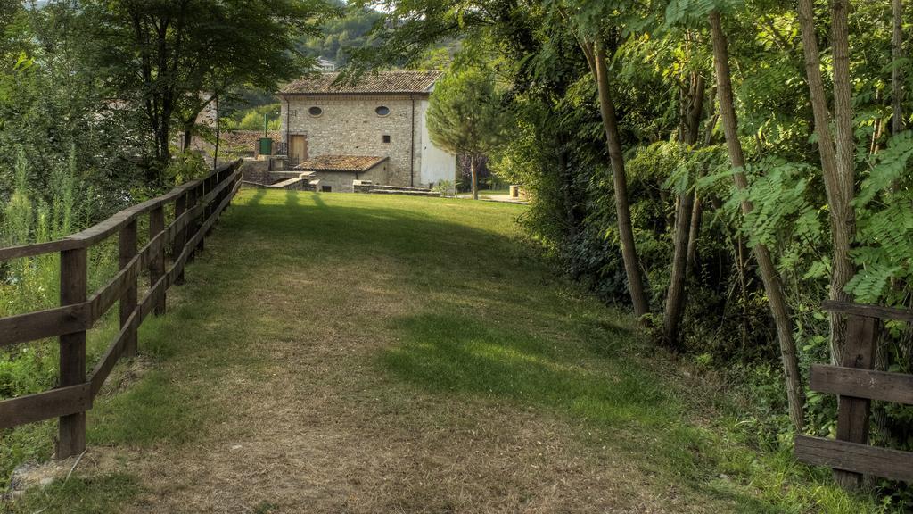 Albergo Diffuso La Piana Dei Mulini Colle d'Anchise Exterior photo