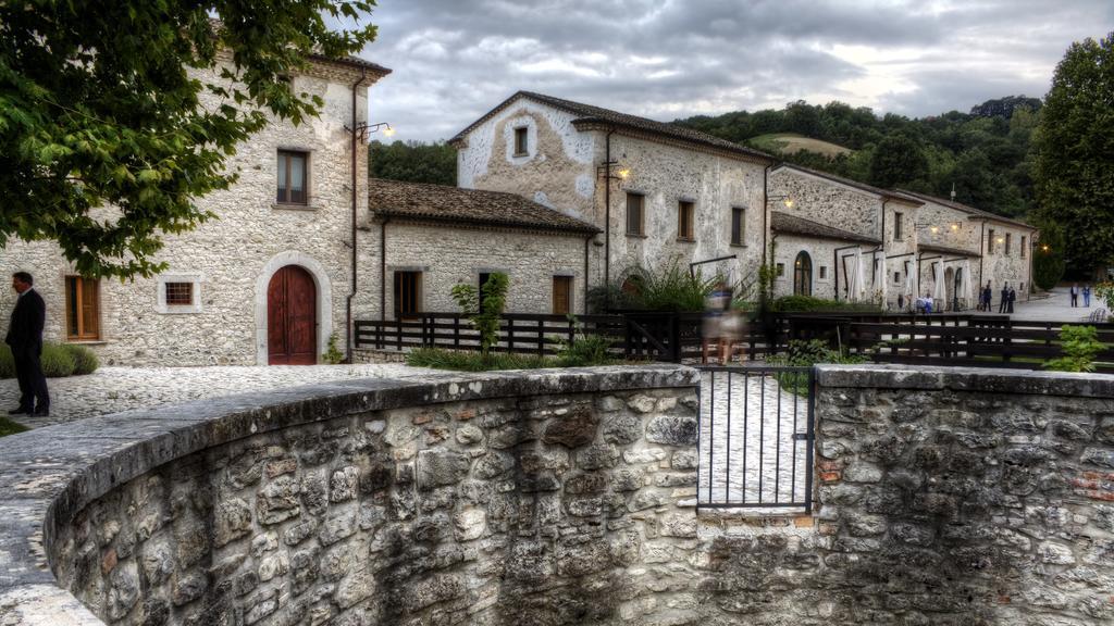 Albergo Diffuso La Piana Dei Mulini Colle d'Anchise Exterior photo