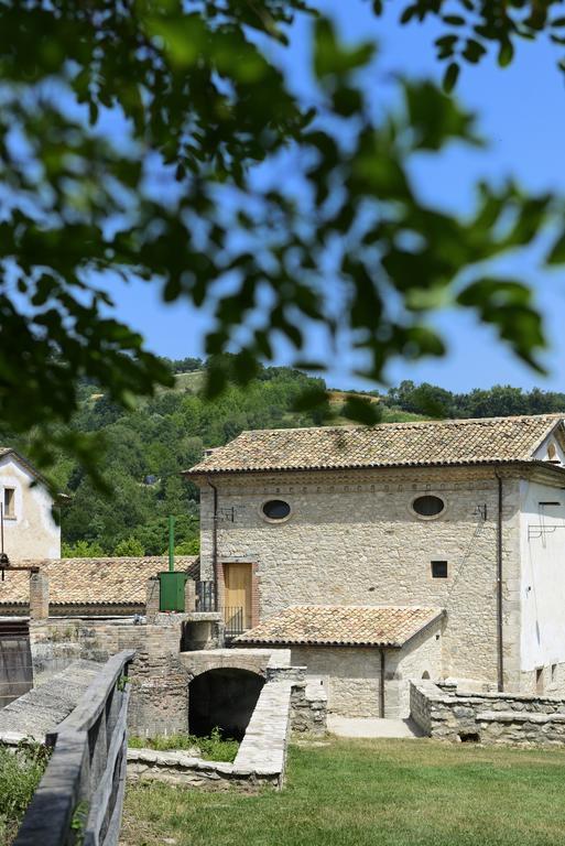 Albergo Diffuso La Piana Dei Mulini Colle d'Anchise Exterior photo