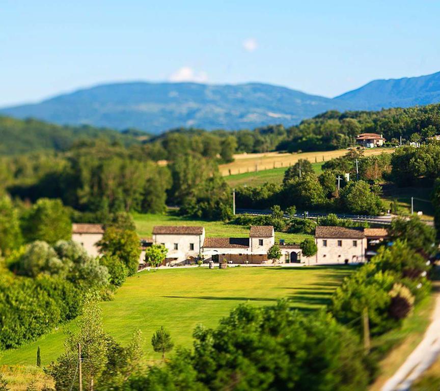 Albergo Diffuso La Piana Dei Mulini Colle d'Anchise Exterior photo