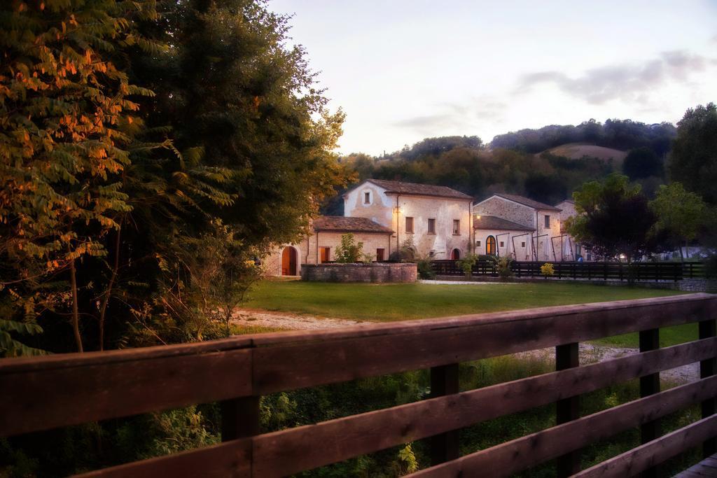 Albergo Diffuso La Piana Dei Mulini Colle d'Anchise Exterior photo