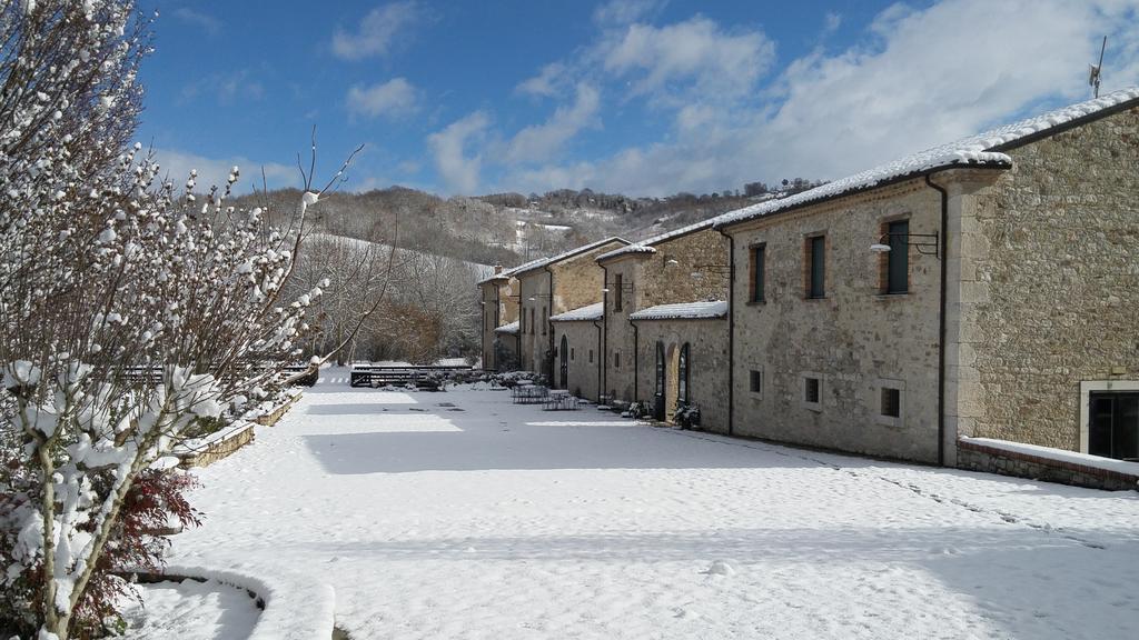 Albergo Diffuso La Piana Dei Mulini Colle d'Anchise Exterior photo