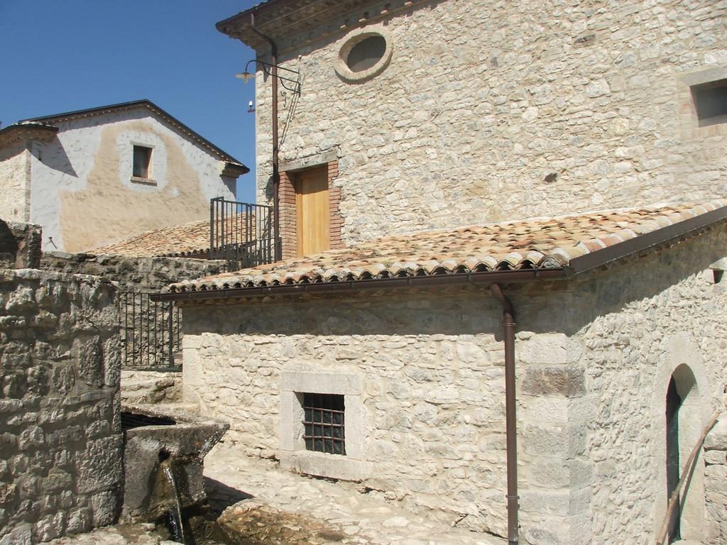 Albergo Diffuso La Piana Dei Mulini Colle d'Anchise Exterior photo